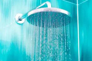 מבני מקלחת ניידים - פתרון מושלם לדירות קטנות
